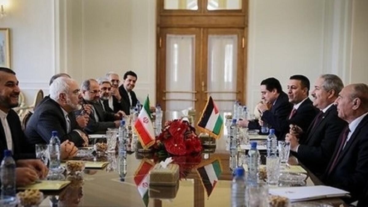 ظلت العلاقات الأردنية الإيرانية منذ انتصار الثورة الإيرانية بقيادة آية الله الخميني عام 1979 وحتى الساعة، تتأرجح بين العداء والدبلوماسية الحذرة، حيث لم ينجحا تماما في التوصل إلى أرضية علاقات تقوم على مصالح ثنائية مشتركة واضحة المعالم .