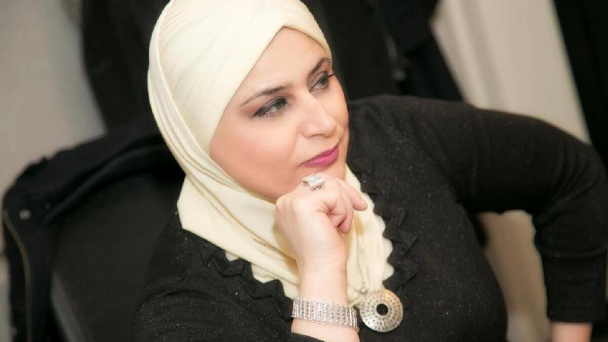 منح مجلس المرأة العربية الأمريكية للأعمال والشؤون التجارية جائزة تقديرية بإسم"امرأة العام في مجال العمل والإبداع" للسورية ليلى الحسيني. وهو ما يساعد في انخراطها في مجال العمل والنجاح في حياتها المهنية.