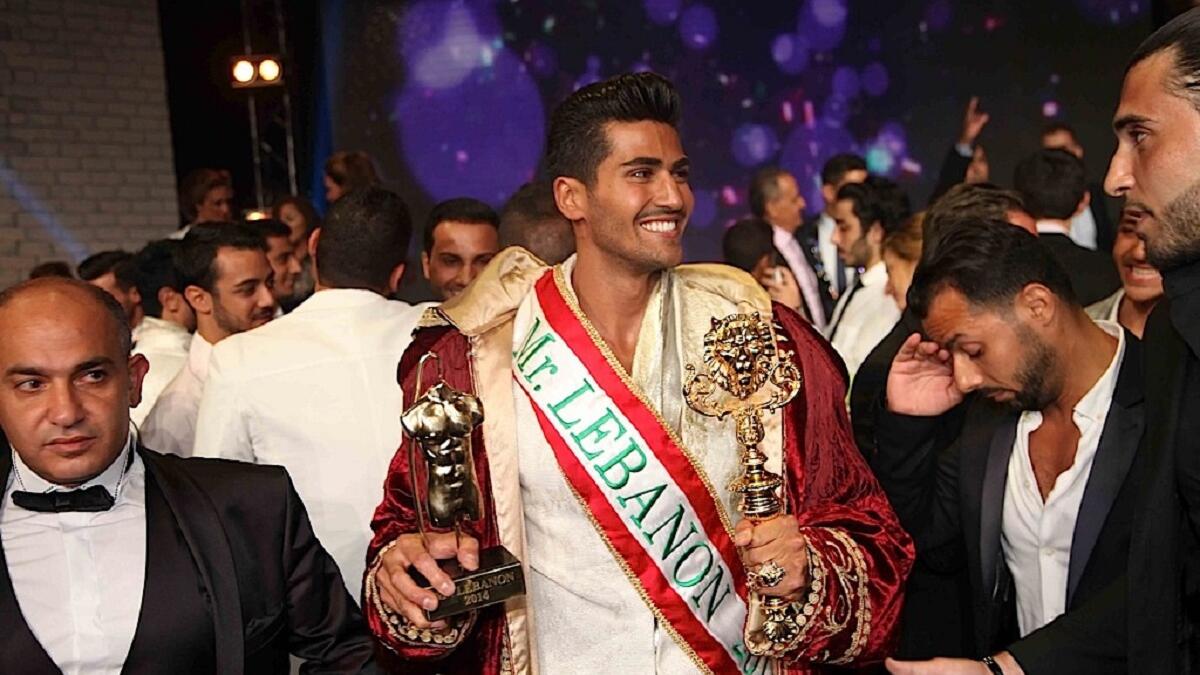 توج ربيع الزين" العريس" بلقب ملك جمال لبنان في عام  2014، بعد أن تنافس على اللقب 17 شاباً. وبعد اللقب دخل  ربيع عالم التمثيل وشارك في بطولة مسلسل عربي تركي بعنوان (البيت الكبير) مع مجموعة من أبرز النجوم العرب.