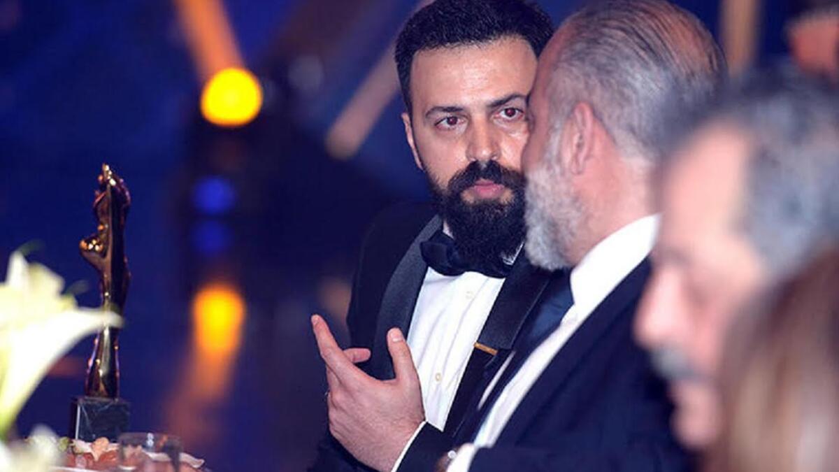 الممثل السوري تيم حسن / جائزة أفضل ممثل عربي، والذي حضر دون زوجته وفاء الكيلاني التي اعتذرت لظروف عملها وقام بإهدائها الجائزة أمام الجميع.