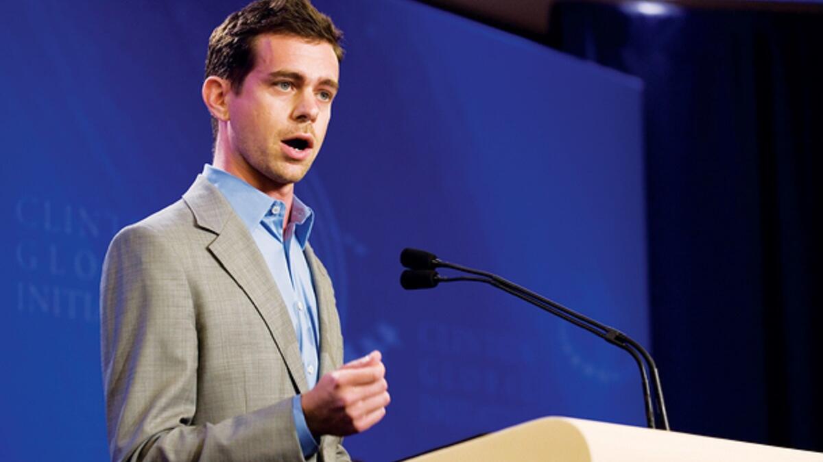 “جاك دورسى”، المدير التنفيذي الحالي لشركة موقع التواصل الاجتماعي “تويتر”، وأحد مؤسسي الموقع، تعرض لاختراق حسابه على موقع “توتير” بالآونة الأخيرة، وقام قراصنة إلكترونيون بالتغريد له ونشر فيديوهات على حسابه الخاص.