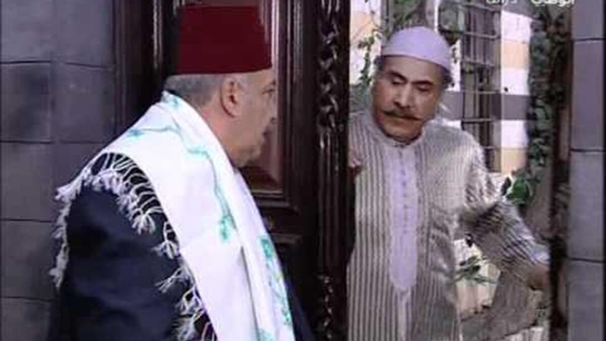 أيمن البهنسي "أبو قاسم": شقيق الفنانة صباح الجزائري الأكبر ومن اهم النجوم الذين لعبوا دور مهم ومحوري في باب الحارة واستمروا في كل الأجزاء.