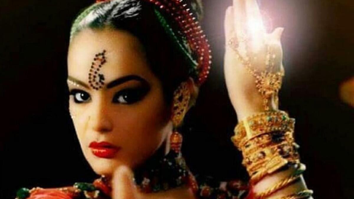 شريهان والفوازير: قدمت في الأعوام 1985-1988 فوازير ألف ليلة وليلة، إذ كان رمضان يعني فوازير شريهان آنذاك، وعادت في 1994 بفوازير حاجات ومحتاجات.