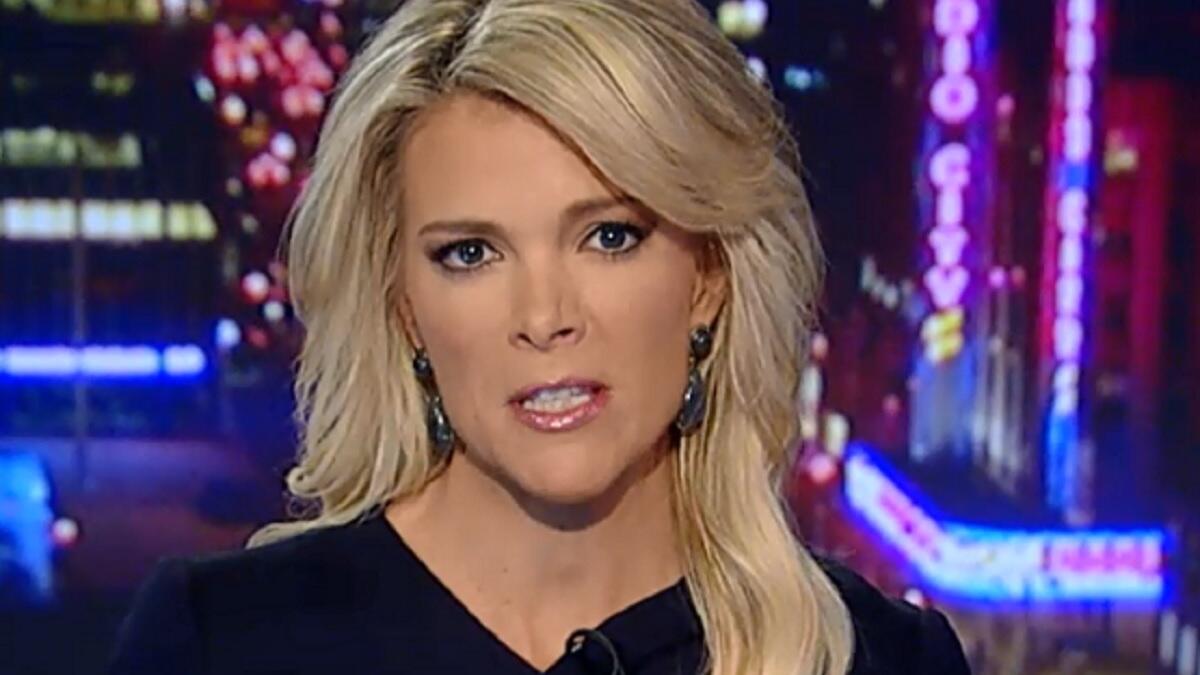 "ميغان كيلي " صحافية "فوكس نيوز″، حيث قال ترامب عنها عام 2015: "يمكن أن نرى الدم يسيل من عينيها، ومن … لست أدري أين؟". ونفى لاحقاً أن يكون أراد التلميح إلى الدورة الشهرية للصحافية.