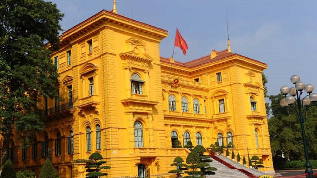 القصر الرئاسي في دولة فيتنام حيث يقع في العاصمة الفيتنامية “هانوي”، تم تشييده على الطراز الفرنسي بتاريخ 1907، ويستخدم في الاستقبالات الرسمية.