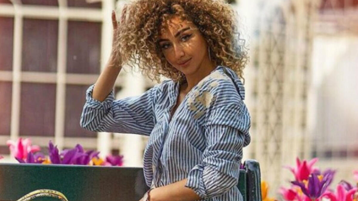 Sara who is an Instagram starlet already and known as Myriam Fares look alike for her curly iconic hair