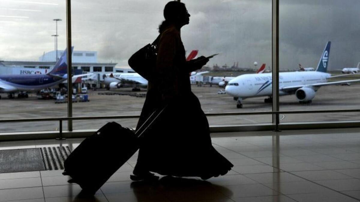 في 9 يوليو الماضي، رفعت السعودية الحظر الذي كان مفروضًا على سفر النساء من دون موافقة "ولي الأمر"، وإلغاء نظام وصاية الرجل على المرأة.