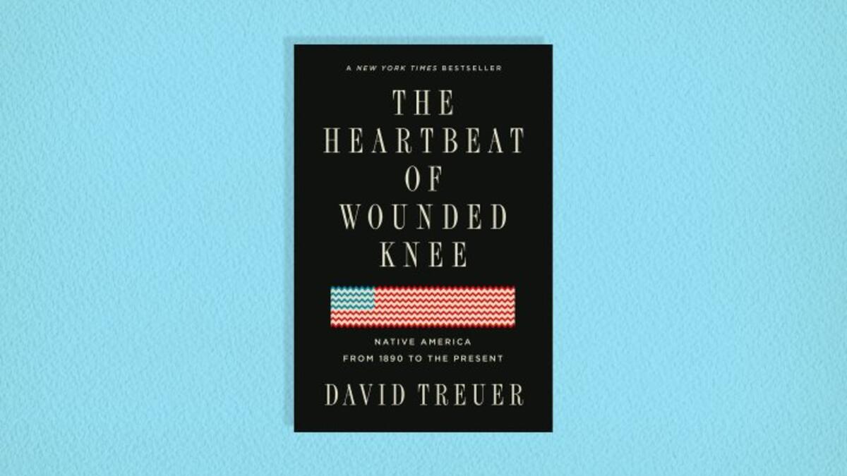 الكتاب الخامس: «The Heartbeat of Wounded Knee – نبضات الركبة الجرحى» من تأليف «David Treuer – ديفيد تريور».