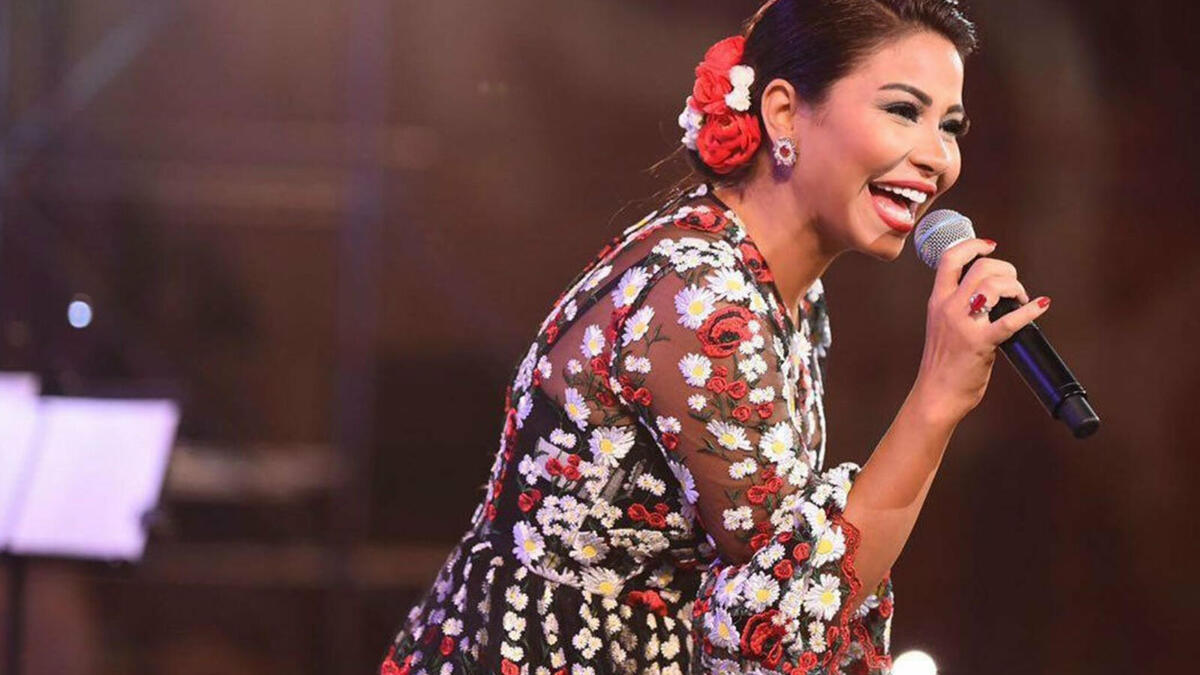 كما تكرر اتهام شيرين مرة ثانية بعد تصريحها في إحدى حفلاتها بالبحرين: "أيوه كدة أقدر أتكلم براحتي..عشان في مصر اللي بيتكلم بيتسجن".