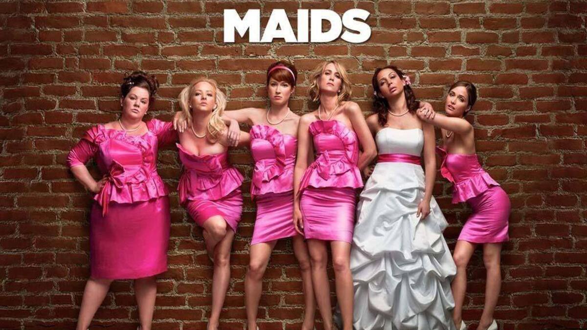 The Bridesmaid: 6 نساء يواجهن مواقف مضحكة وظرائف في قالب لا يخلو من التشويق الذي يتناول طقوس الاستعداد لحفل الزفاف والمنافسة على لقب وصيفة العروس تشاركت في بطولته (كريستين ويغ، مايا رودولف، روز بيرن، ويندي ماكليندون كوفي، إيلي كيمبر، ميليسا مكارثي، كريس أودود).
