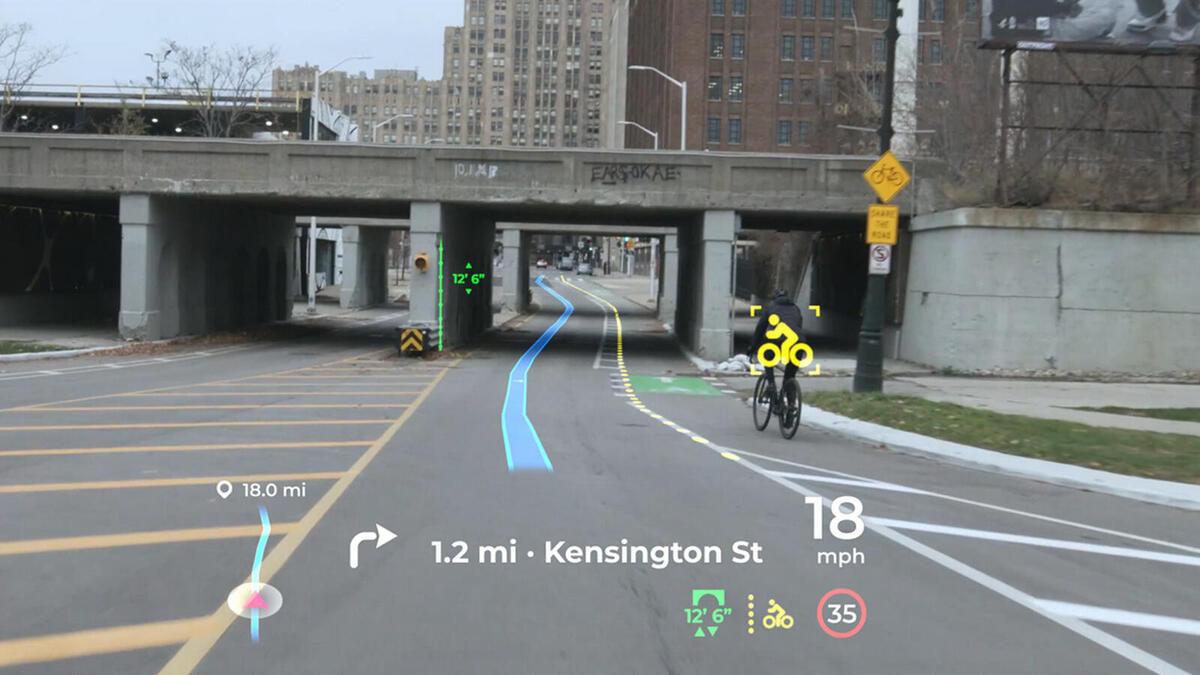 6.Panasonic Automotive AI-enhanced AR HUD – شاشة واقع معزز داعمة للسيارات