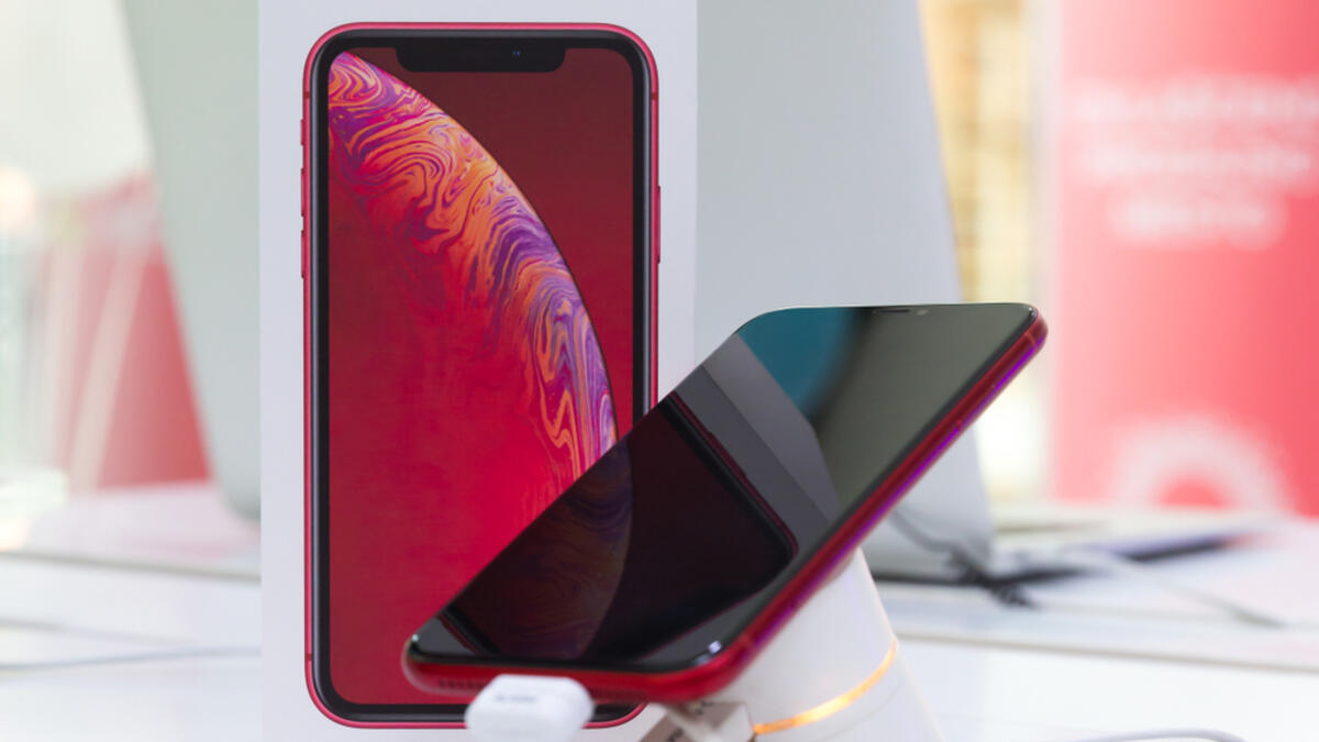 آيفون XR