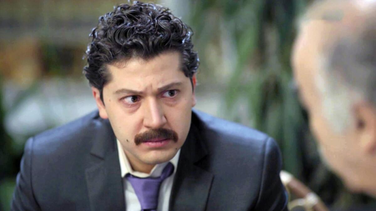 بعدما حقق نجاح كبير من خلال شخصية آدم في مسلسل شوق، يقدم الفنان الشاب أنس طيارة هذا الموسم أدوار مميزة في عدة أعمال، عزمي في "عندما تشيخ الذئاب"، عبود "سلاسل ذهب"، مجد "مسافة آمان".