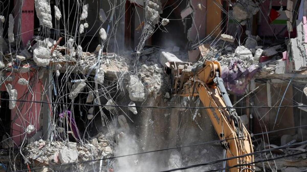 Israeli Forces Kill Veteran Journalist, Demolish Palestinian Homes