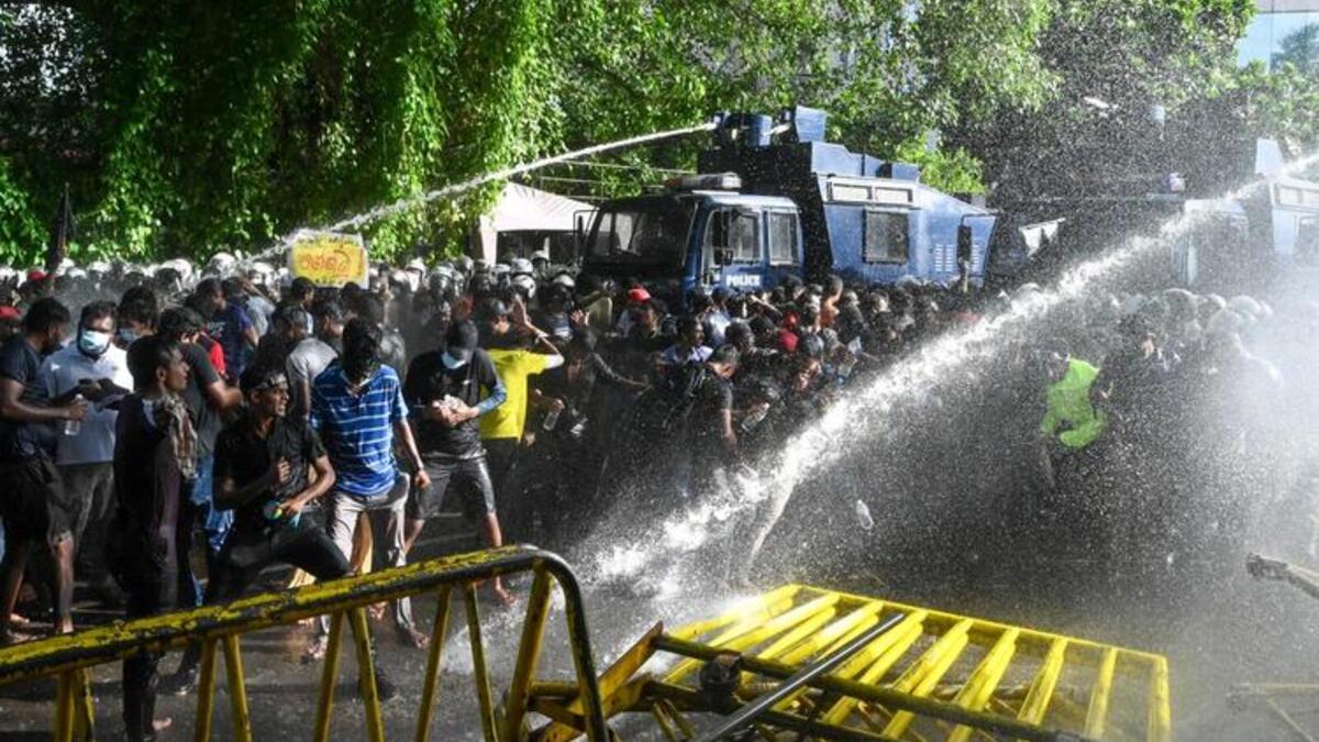 Police, Protesters Continue to Clash in Sri Lanka