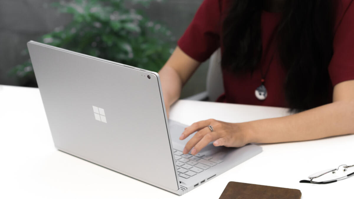 6. مايكروسوفت: ارتفع مجموع مايكروسوفت من 47.3 إلى 57.3 هذا العام. تجدر الإشارة إلى أن 29٪ من مستخدمي مايكروسوفت قالوا إنهم لا يستطيعون العيش بدون العلامة التجارية.