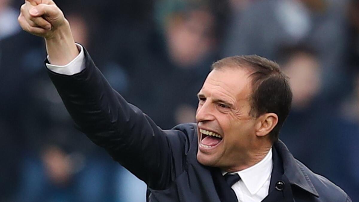 5- الإيطالي ماسيميليانو آليغري: أنفق مليار يورو على 87 لاعباً