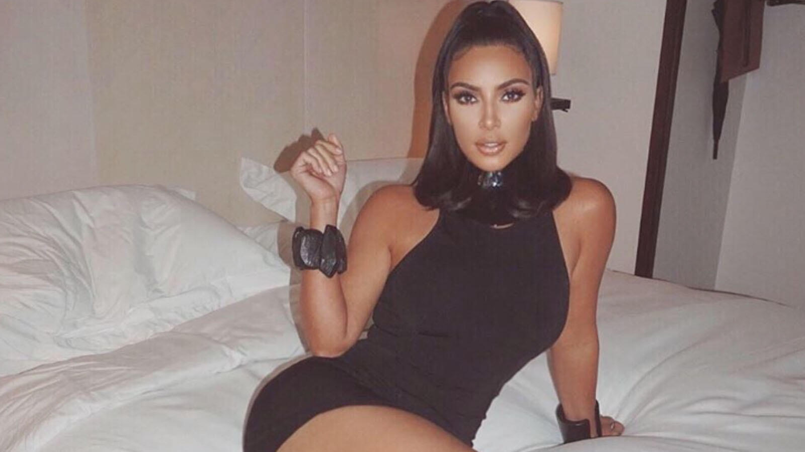 Kim Kardashian Faces Criticism Due to Her Vogue Arabia ...