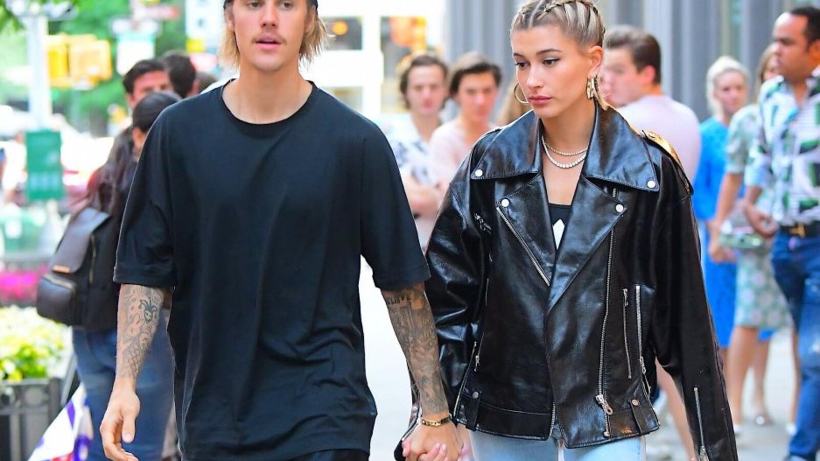Loved Up Couple Justin Bieber And Hailey Baldwin Left Upscale Eatery