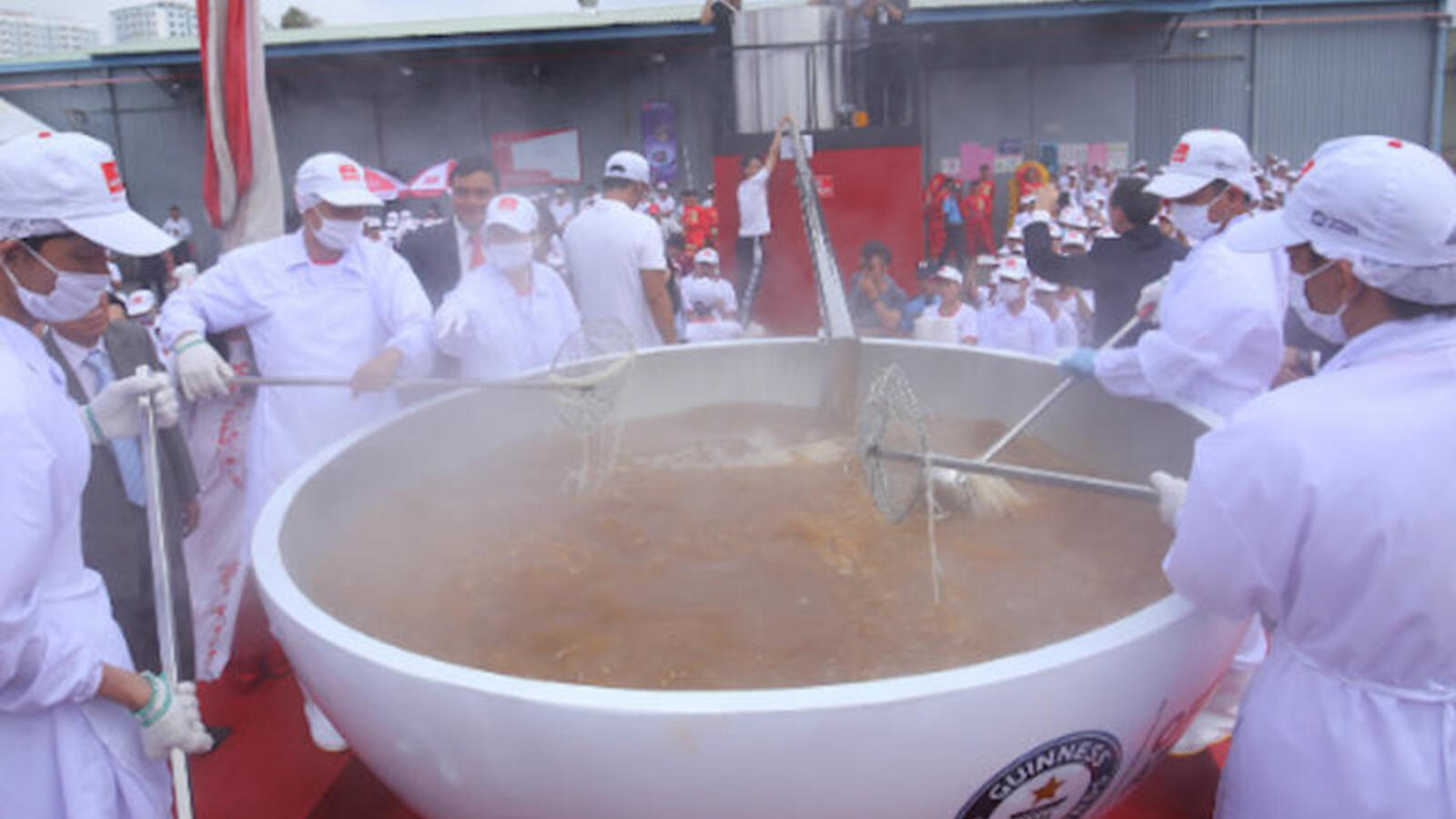 Vietnamese Chefs Set Guinness Record for 3,000Pound Bowl of Soup Al
