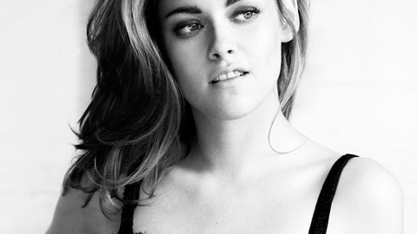 Charlie S Angels Re Boot New Star Is Kristen Stewart Al Bawaba