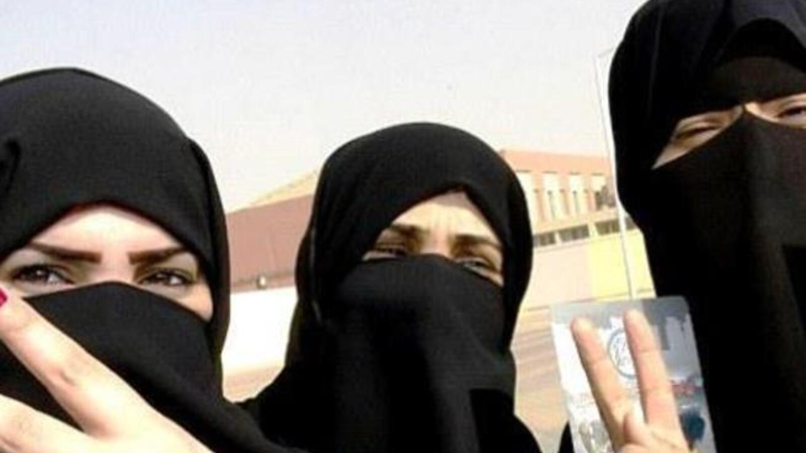 Muslim women get perfectly polished with Islamfriendly nail varnish