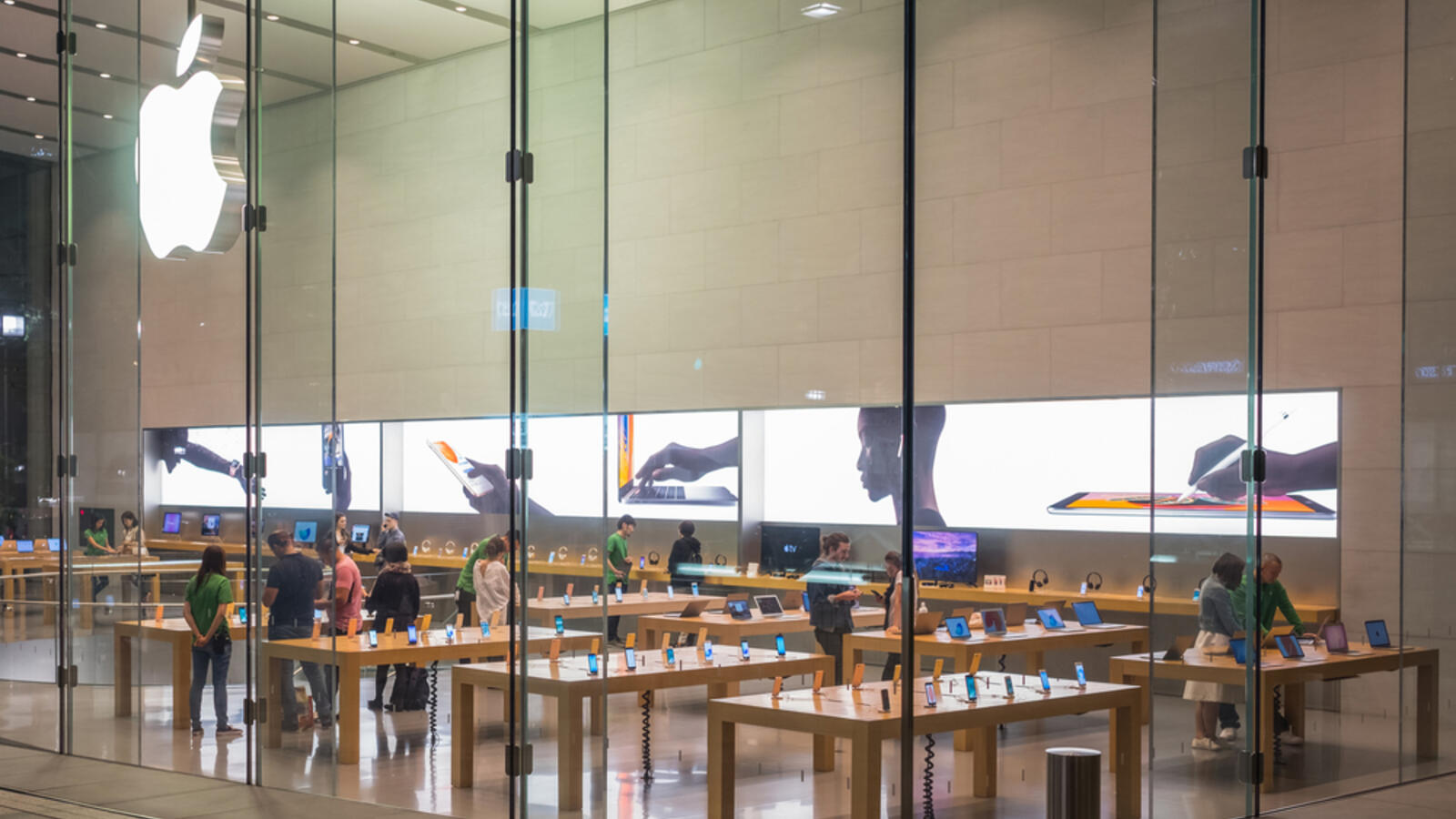 Apple to Open Its Largest Store in Japan on September 7 Al Bawaba