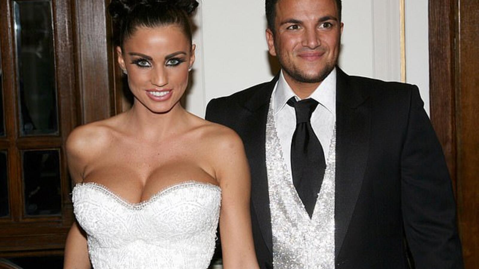 Katie Price Regrets Hurting Peter Andre, Calls him for Al Bawaba Katie Price Regrets Hurting Peter Andre, Calls him for Al Bawaba