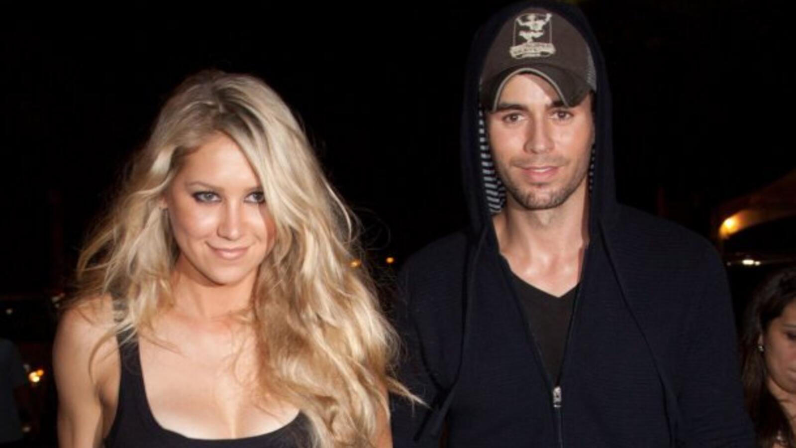 إنريكي إغليسياس وحبيبته