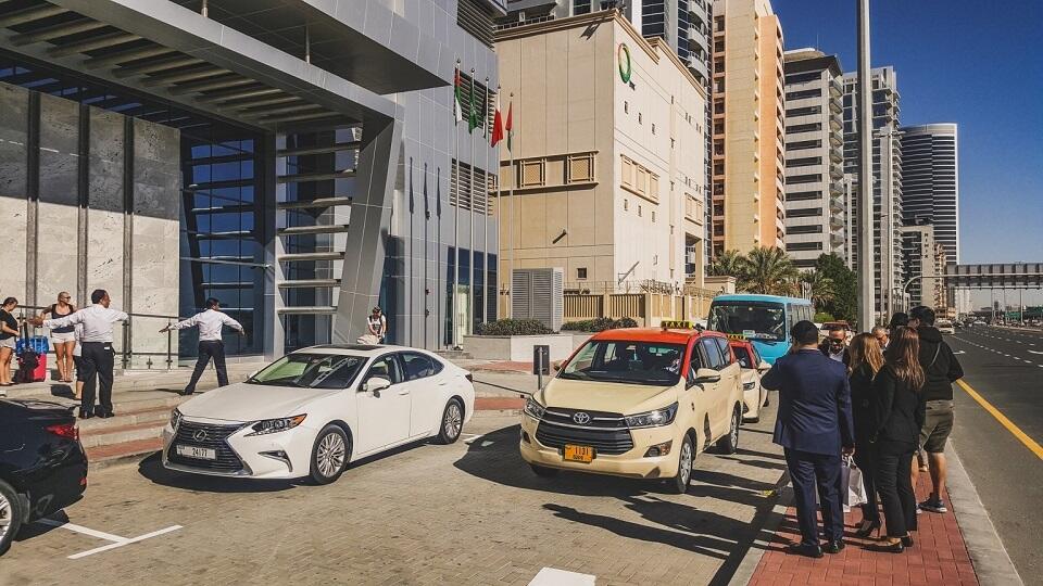 Millennium Place Barsha Heights Hosts ‘Taxi at Your Doorstep’ in Collaboration With RTA Al Bawaba