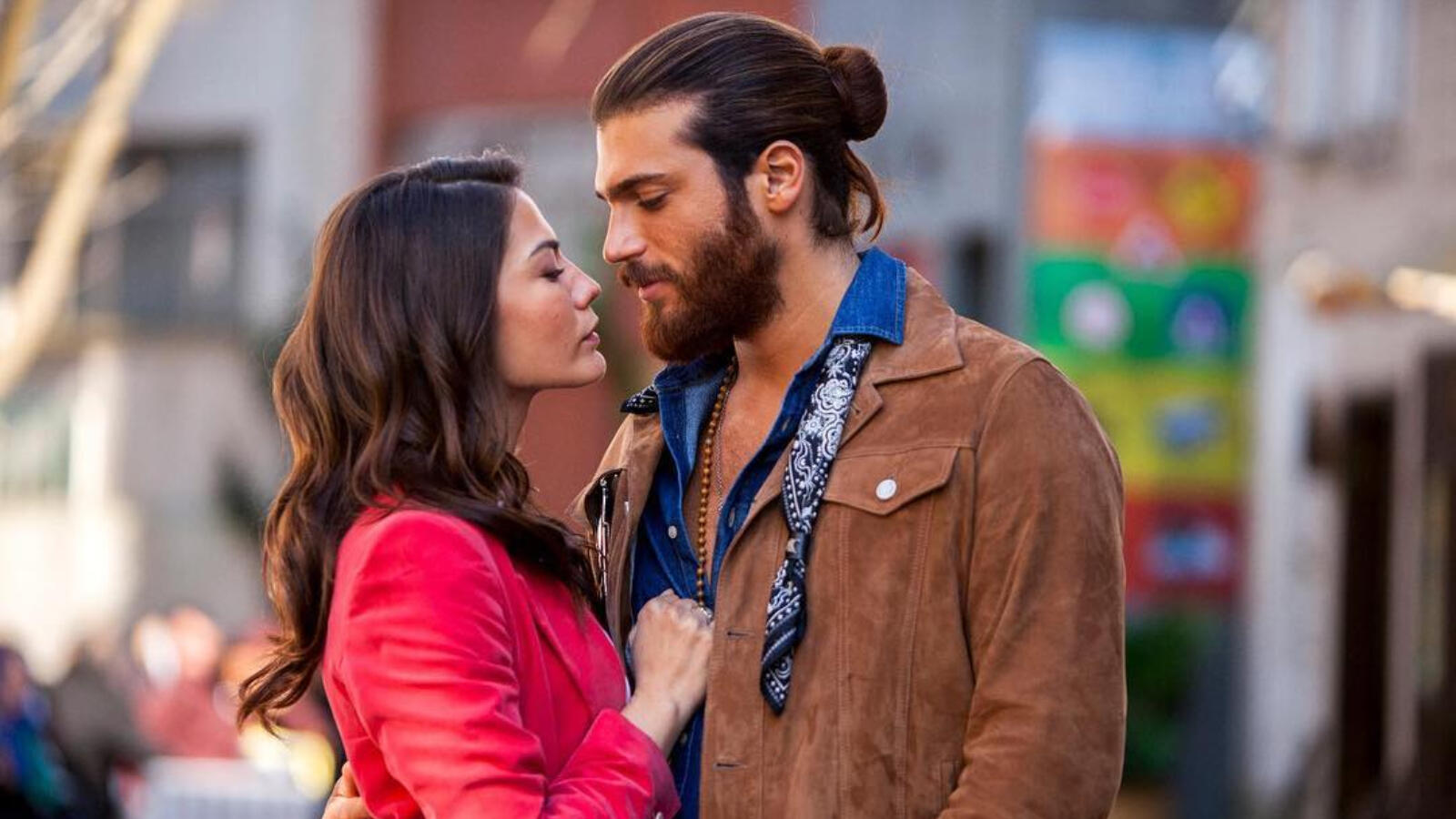 Can Yaman I Like To Have Sex With Beautiful Women And Reveals The Nature Of His Relationship With Demet Ozdemir Al Bawaba