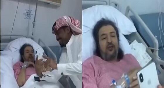 ØªØ¯Ù‡ÙˆØ± Ø§Ù„Ø­Ø§Ù„Ø© Ø§Ù„ØµØ­ÙŠØ© Ù„Ù„ÙÙ†Ø§Ù† Ø§Ù„Ø³Ø¹ÙˆØ¯ÙŠ Ø®Ø§Ù„Ø¯ Ø³Ø§Ù…ÙŠ ÙˆÙ†Ù‚Ù„Ù‡ Ù„Ù„Ù…Ø³ØªØ´ÙÙ‰ ØªÙØ§ØµÙŠÙ„ Ø§Ù„Ø¨ÙˆØ§Ø¨Ø©