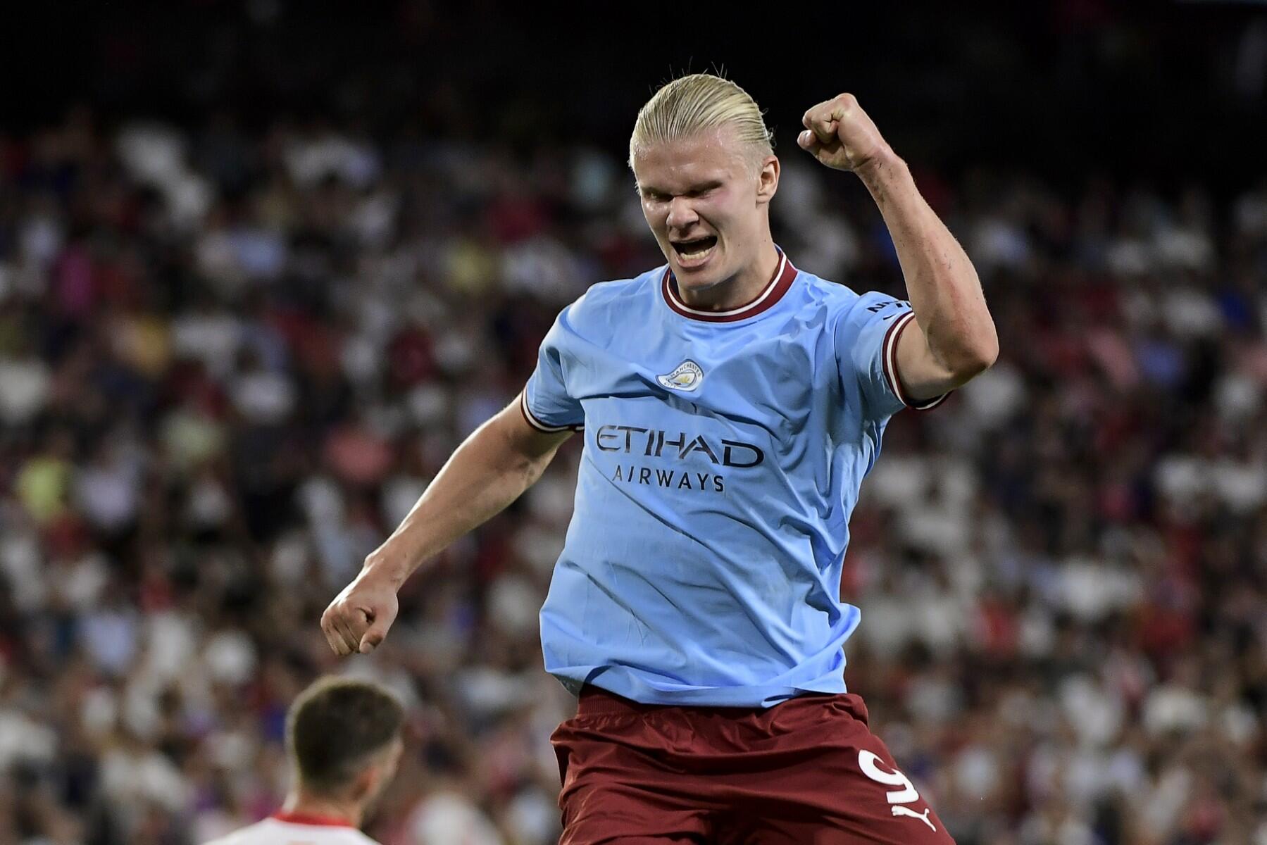 Grealish and Haaland Destroy Wolves as Manchester City Go Top