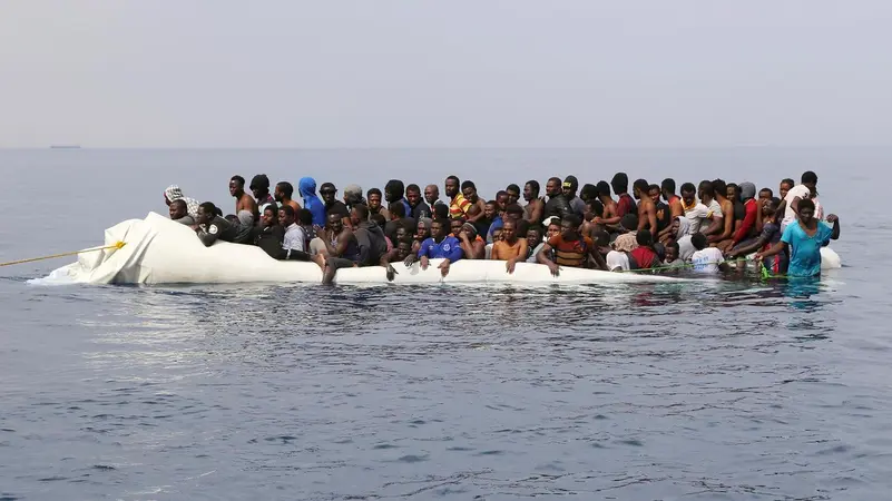 15 Migrants Shot Dead by Traffickers Off Libyan Coast