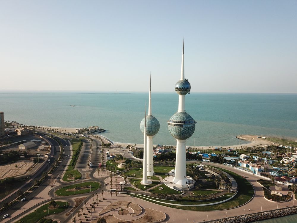 Kuwait implements travel restrictions for expatriates with unpaid bills