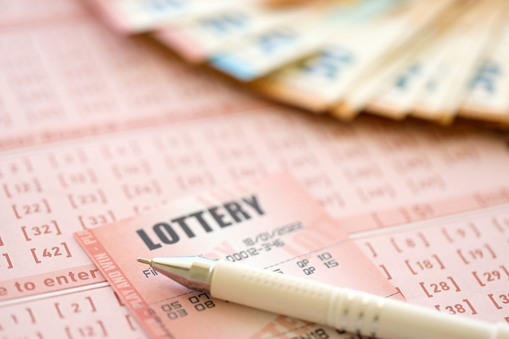 North Carolina man wins lottery only a day after buying house Al Bawaba