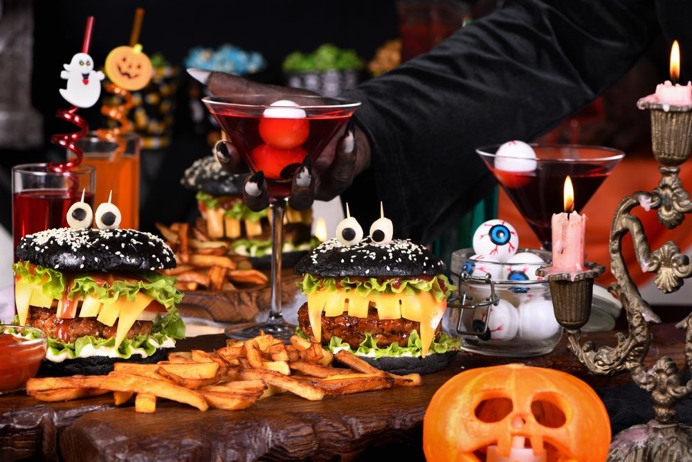 Dinner ideas for family gatherings on Halloween Al Bawaba