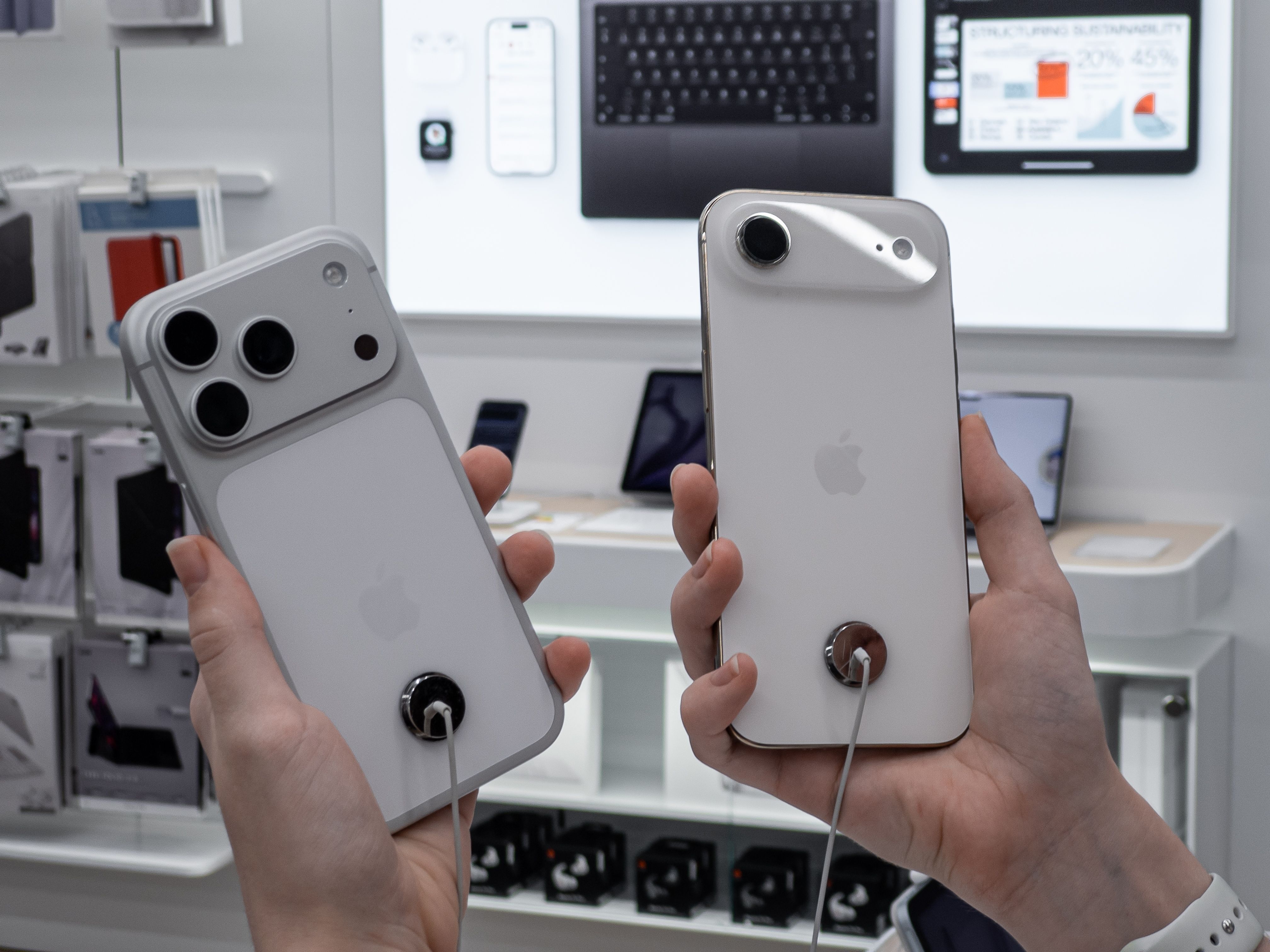 iPhone Air, iPhone 17 Pro: Which is more breakable?