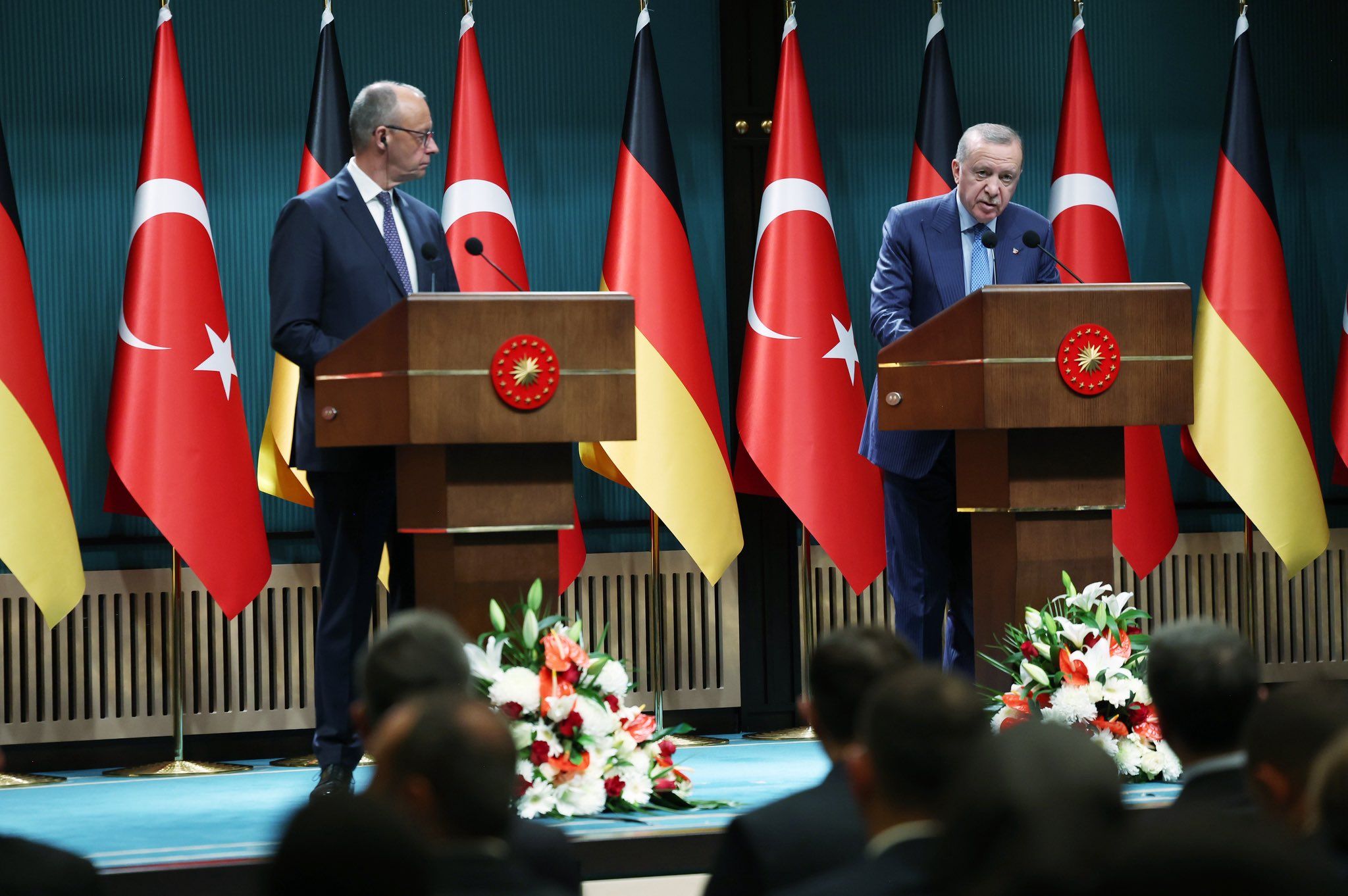 German chancellor meets Erdoğan in Ankara, seeks reset with Turkey