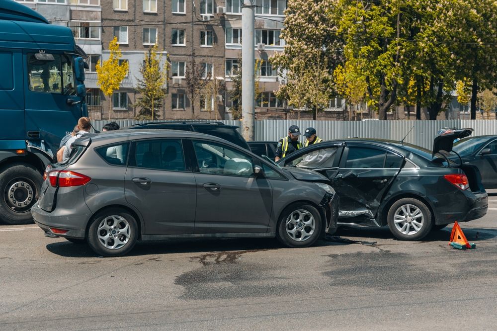 Four killed in 10-car collision in Iraq