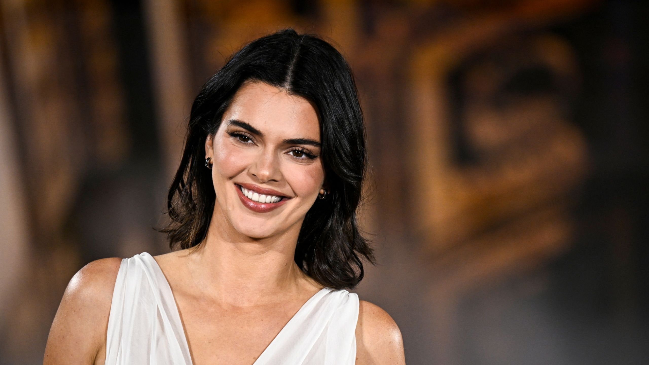 Kendall Jenner nude photos spark massive online debate and media buzz