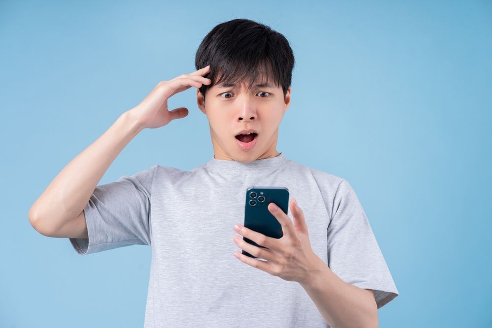'Are You Dead?': Paid Chinese app goes viral