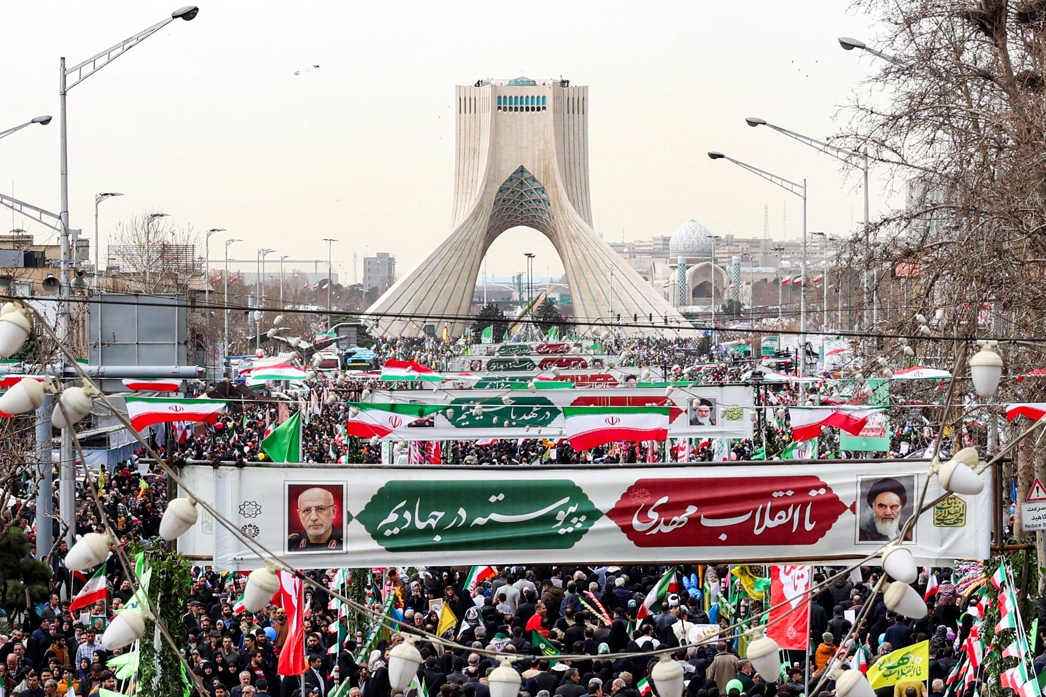 Mass rally in Iran as nuclear diplomacy with US reaches critical phase