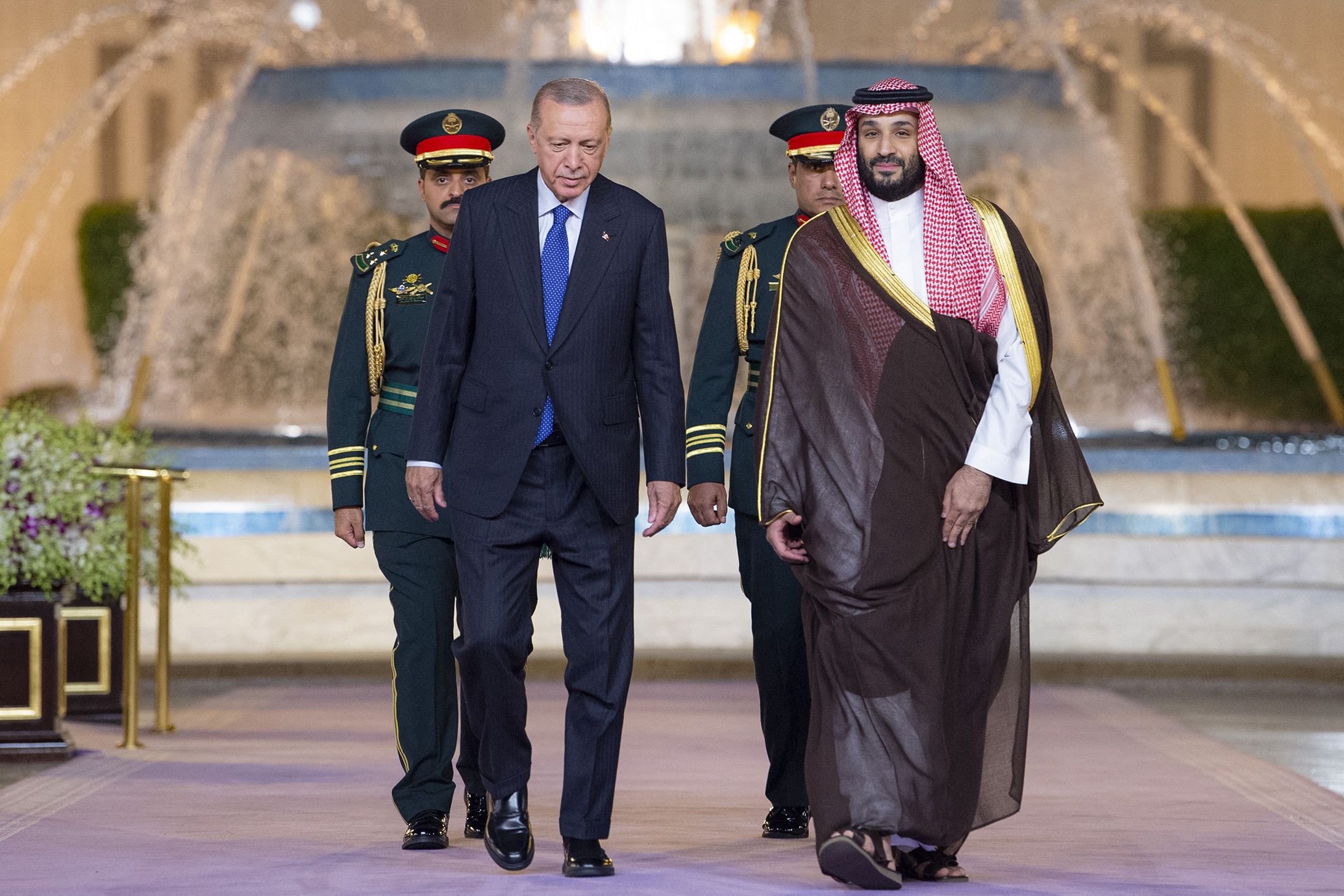Erdogan visits Saudi Arabia and Egypt