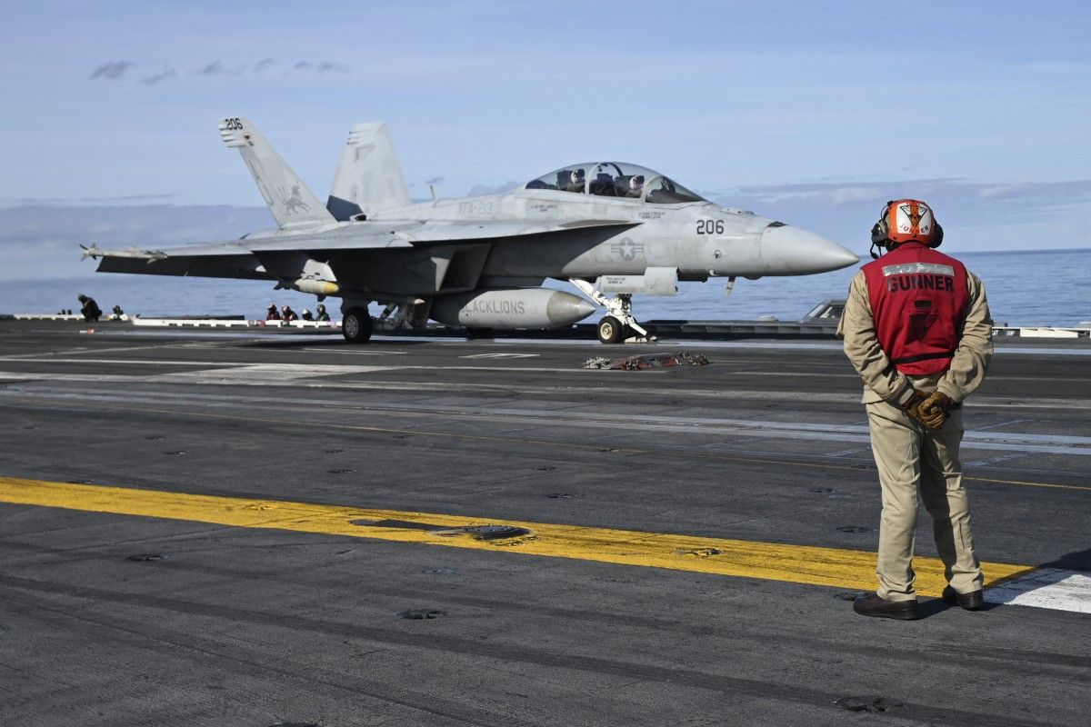 US sends additional aircraft to bases in Jordan and Qatar