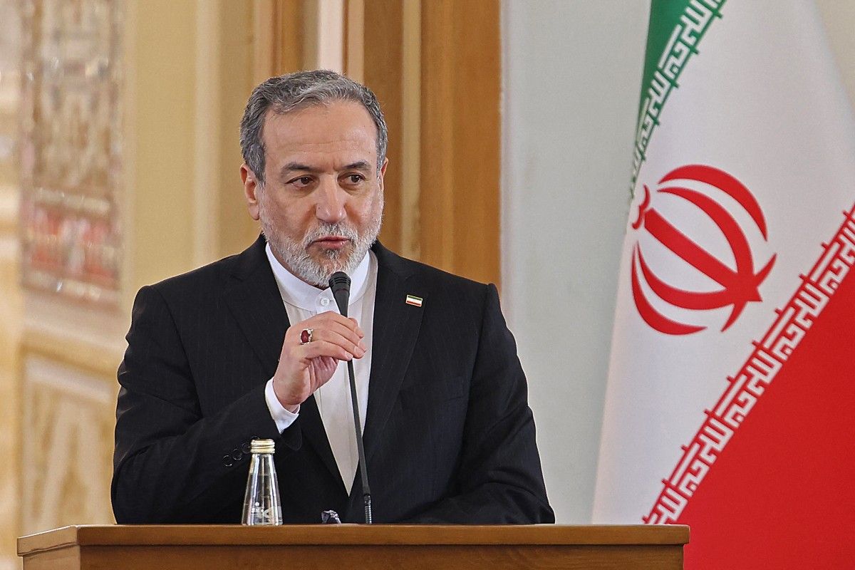 إيران تتهم الولايات المتحدة بخوض حرب إسرائيل