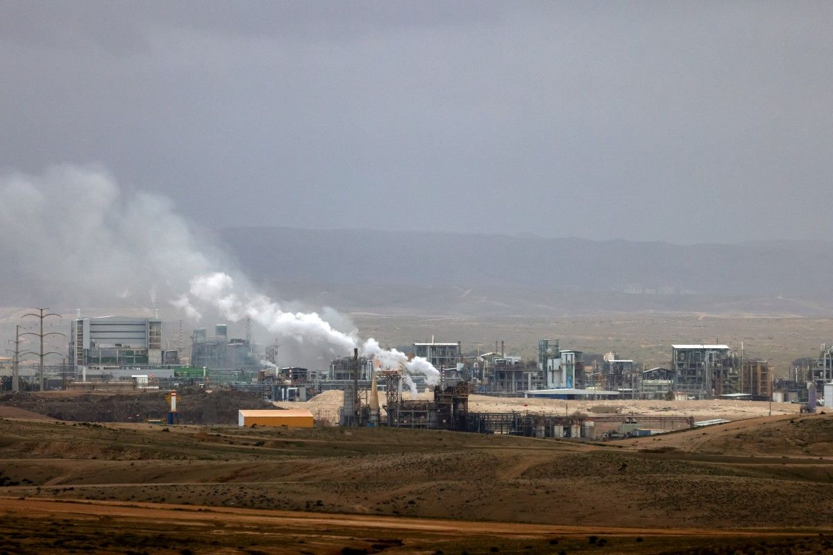 Iran retaliates with strikes on Israeli chemical plant and Gulf aluminium sites