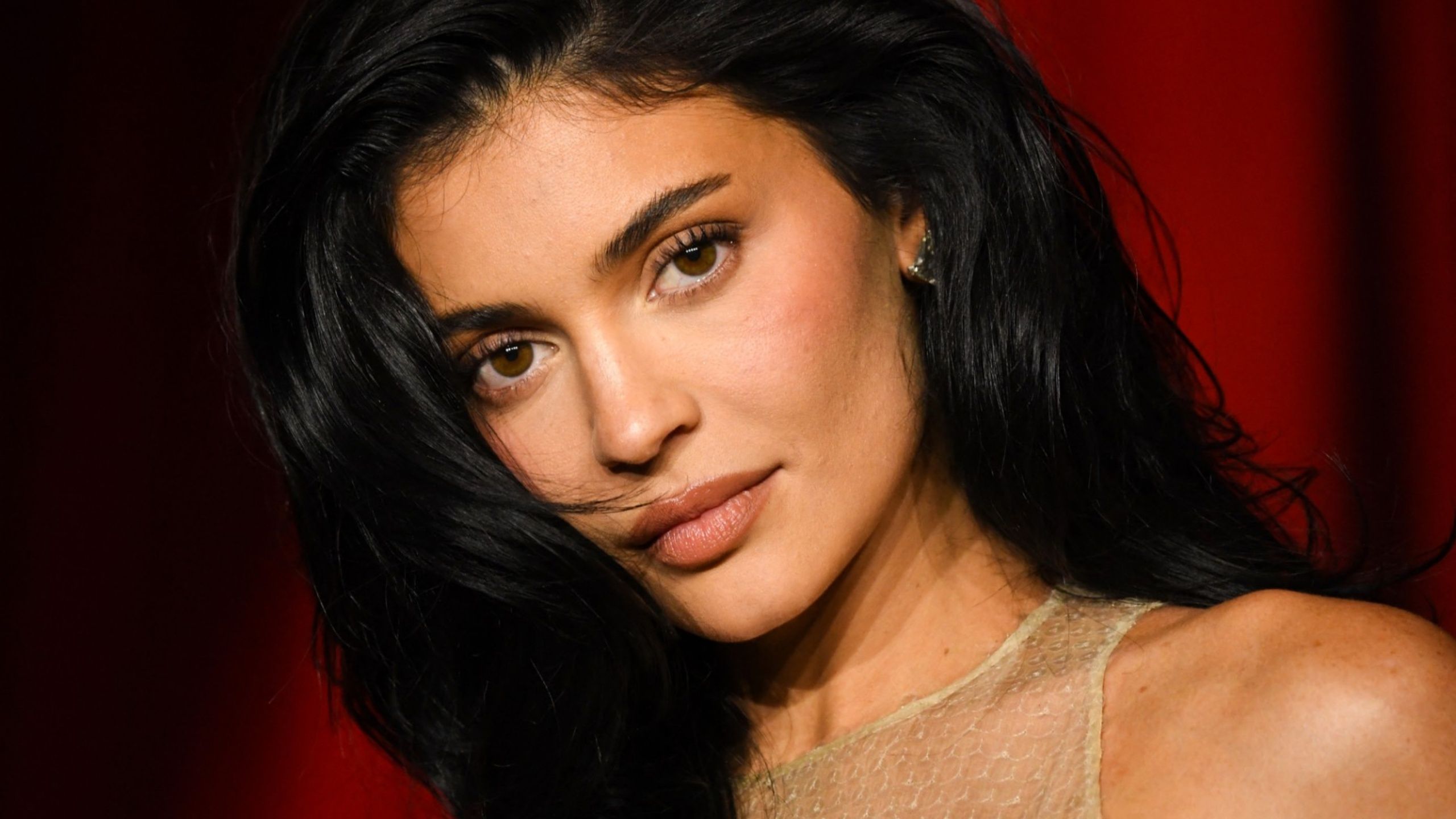 Kylie Jenner turns heads in naked dress for Kylie skin lip butter ...