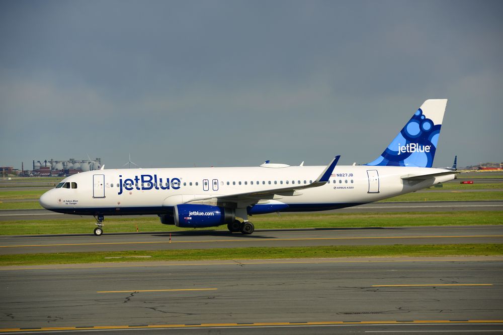 All JetBlue flights grounded by US aviation authority