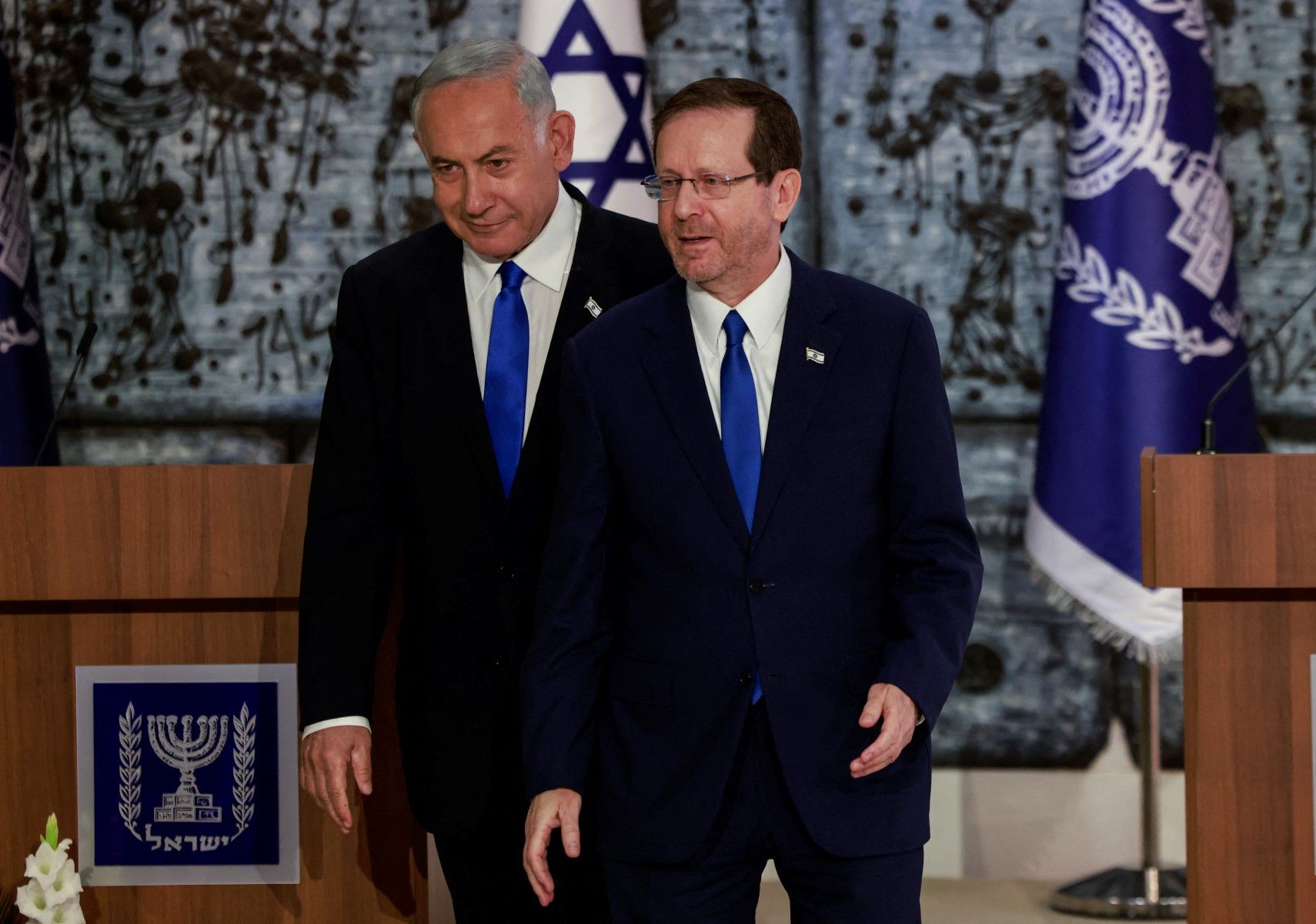 هيرتزوغ: لا قرار بالعفو عن نتنياهو قبل جهود اتفاق الإقرار